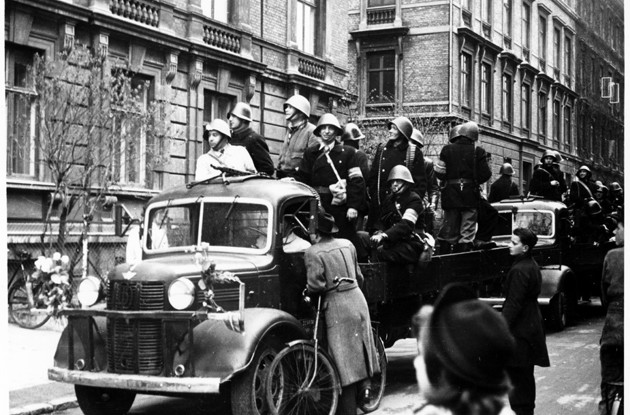 Modstandsfolk på Mynstersvej 5. maj 1945.